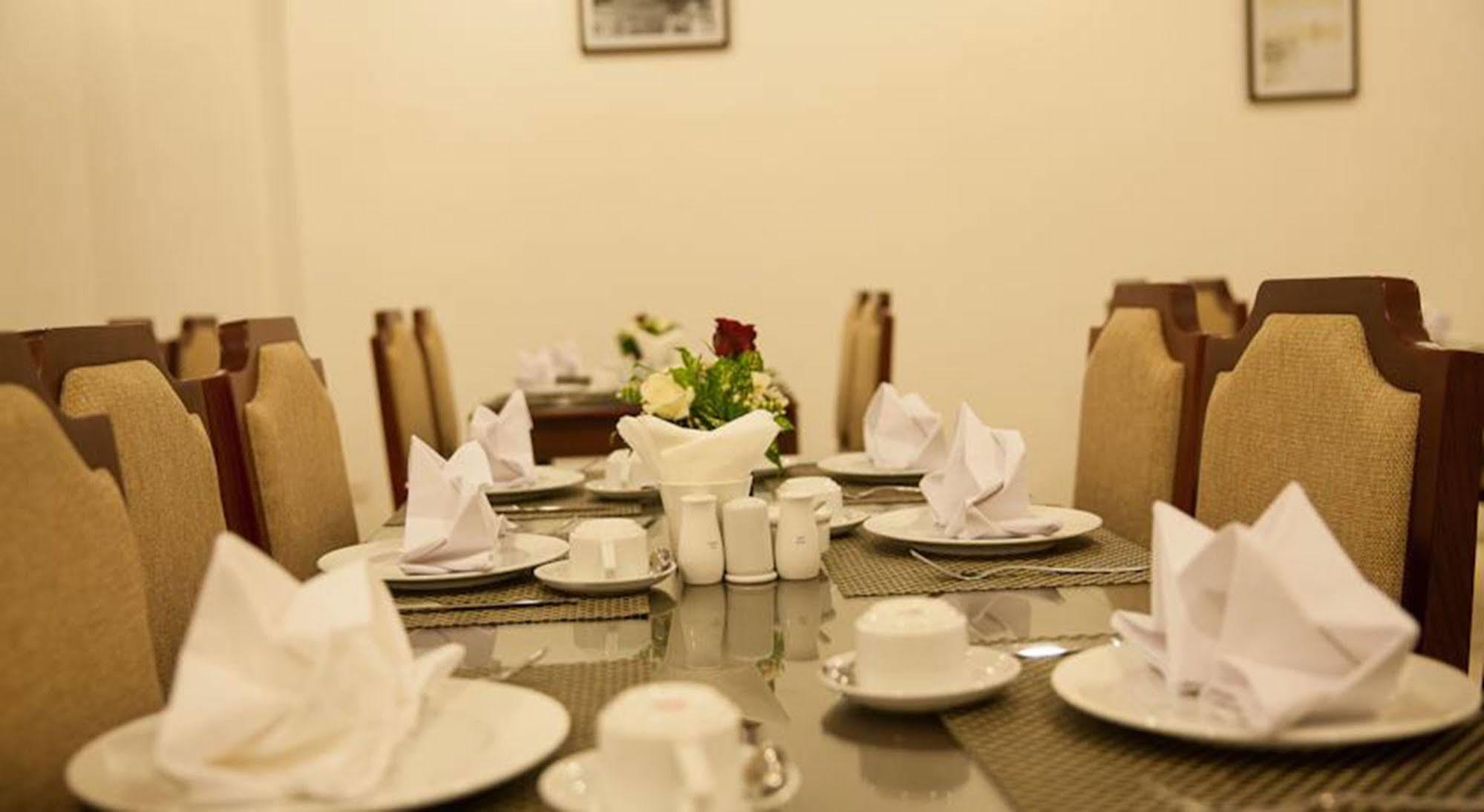 La Palm Hotel Hanoi Buitenkant foto